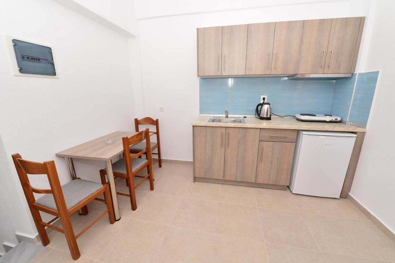 Skentos Apartments Sea View 폴리크로노 외부 사진
