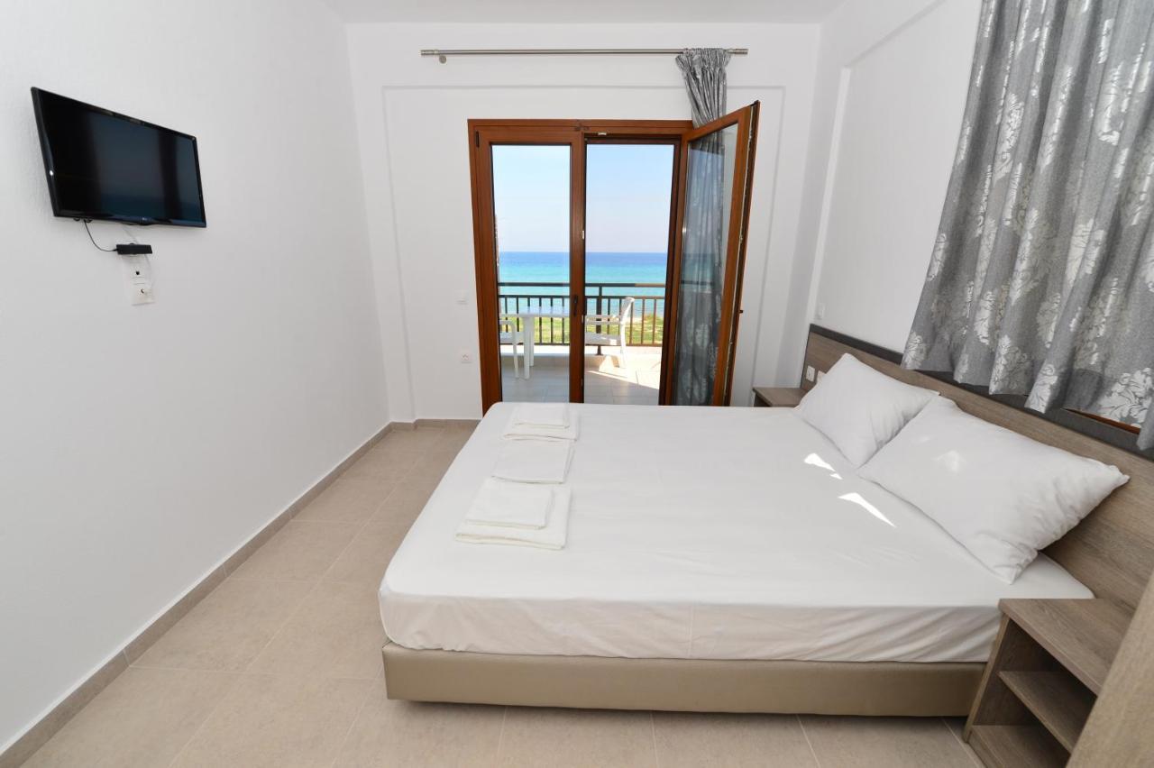 Skentos Apartments Sea View 폴리크로노 외부 사진